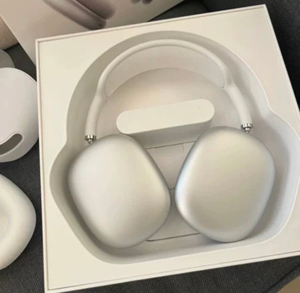 AirPods Pro Max